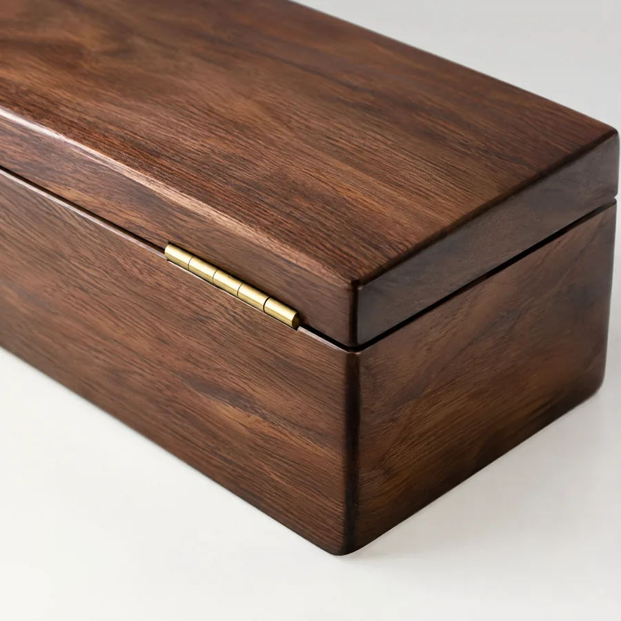 Unbranded solid walnut cigar box lid