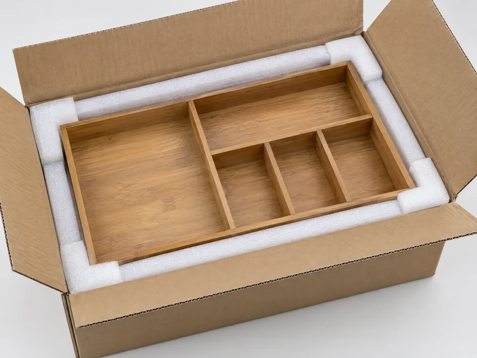 Custom hotel amenity tray packed in EPE foam and corrugated carton