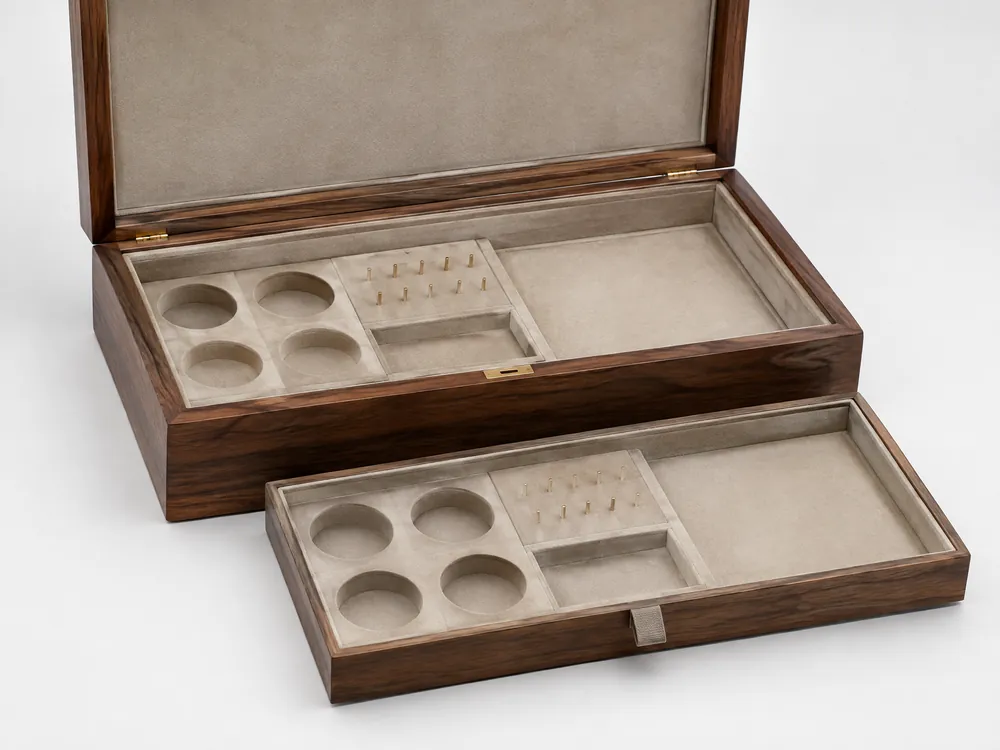 Unbranded mixed collection display case with removable tray