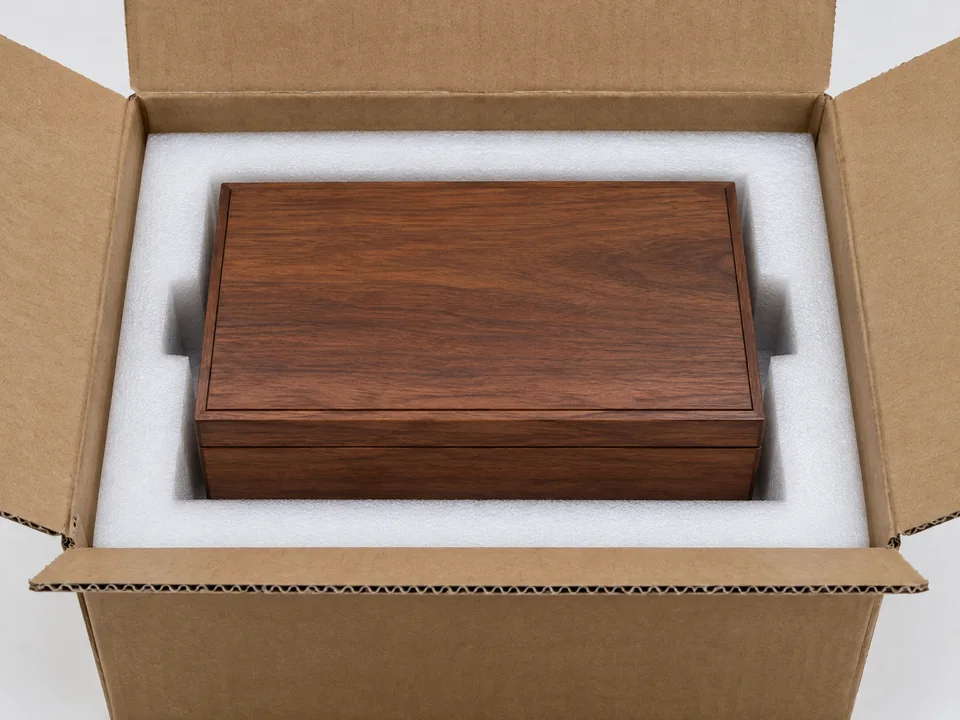 Custom wood perfume box packed in EPE foam and corrugated carton